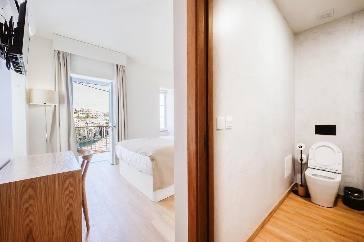 Casa Do Calhau - 1 Bedroom Apartment Sleeps 4 카메라데로보스